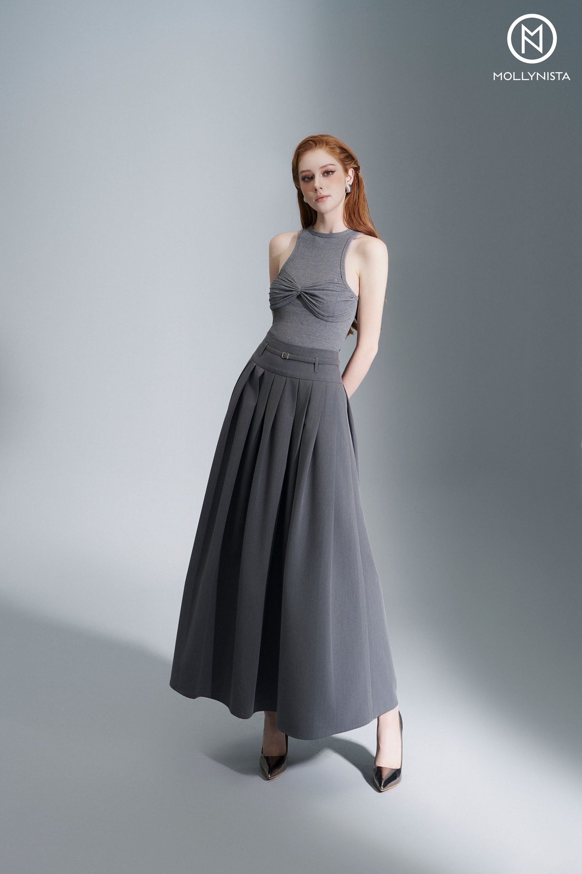Ultra-Thin Sleeveless Top With Chest Bowtie