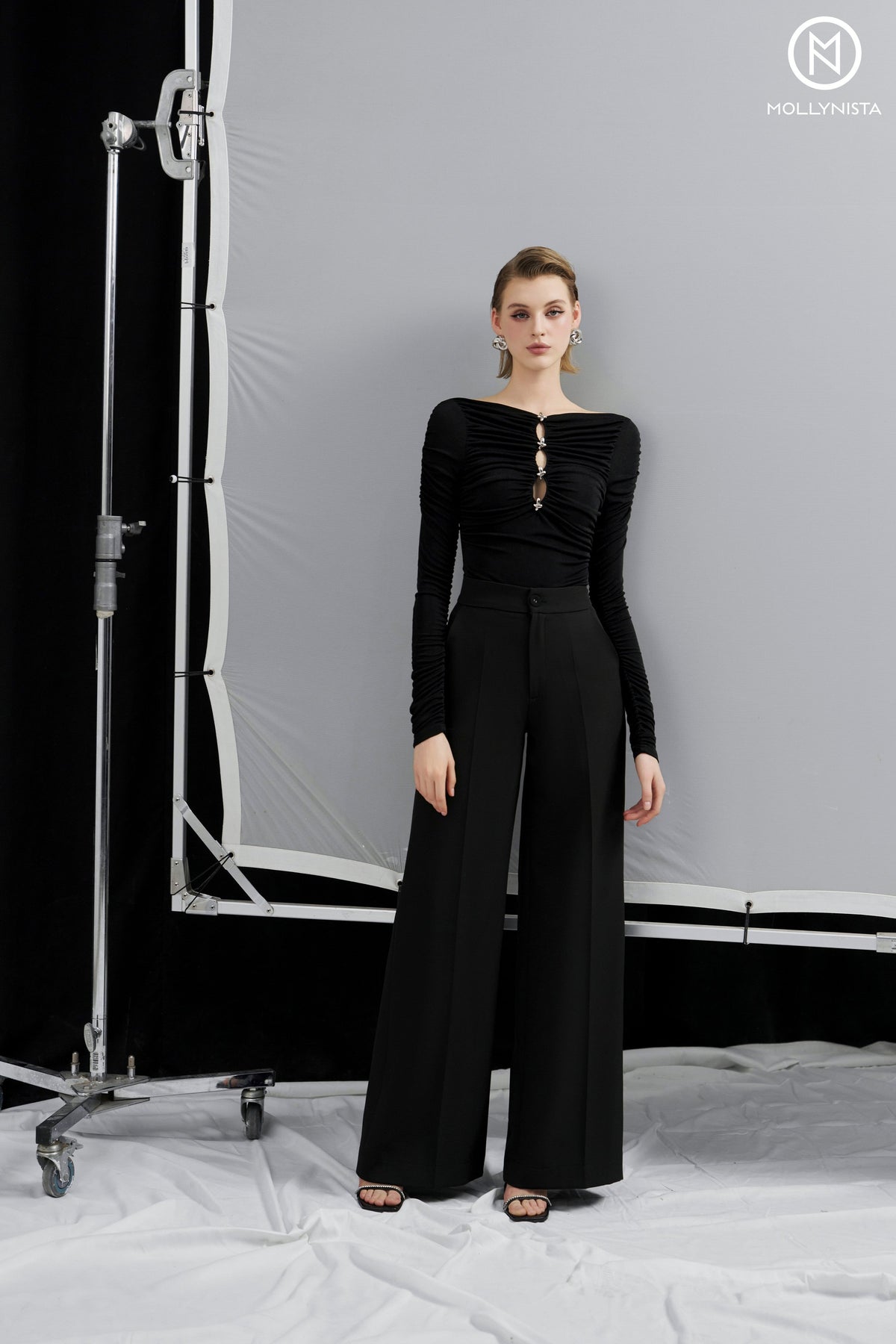 Bodysuit Cut-Out With 4 Buttons