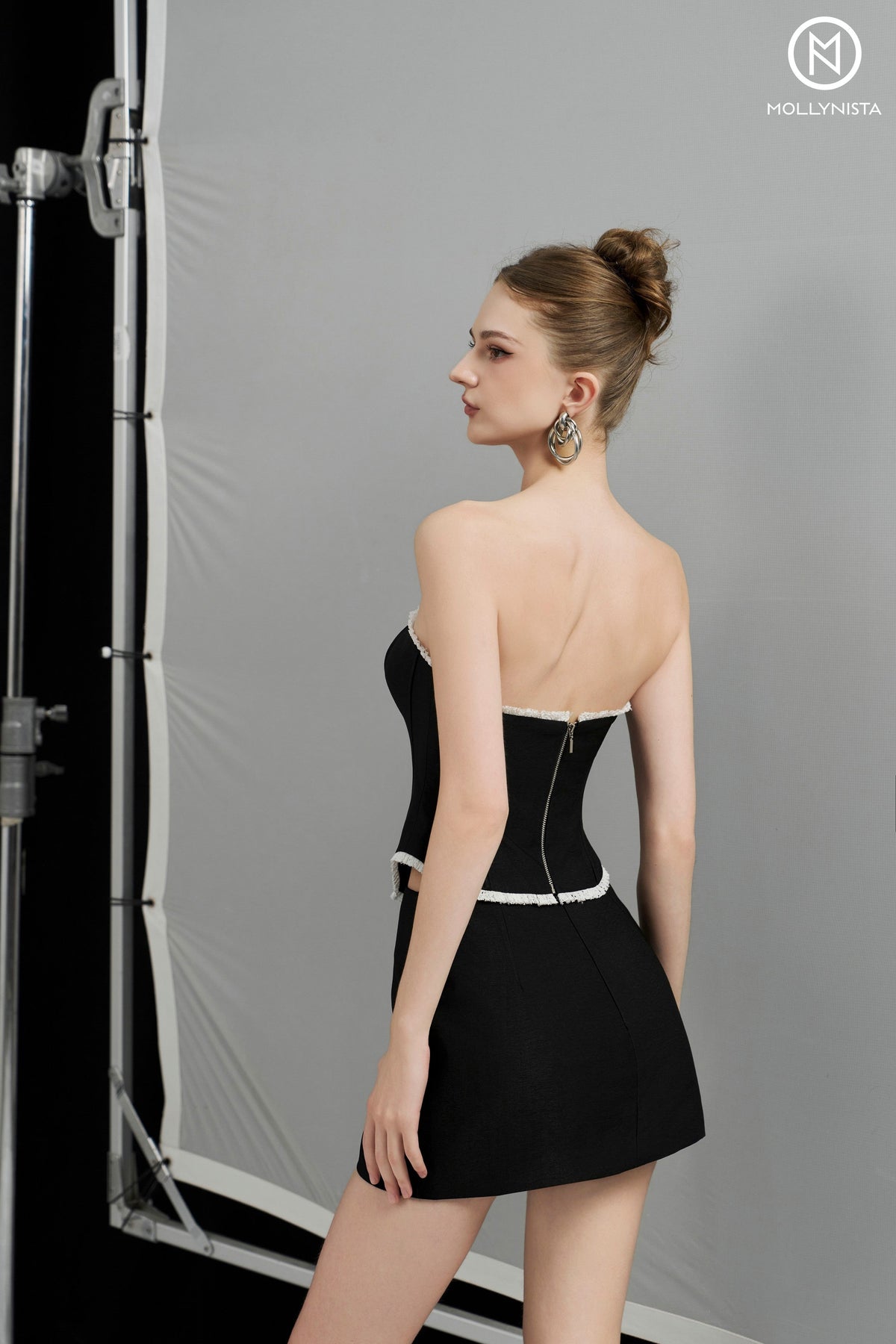 Black Low-Waist Skort