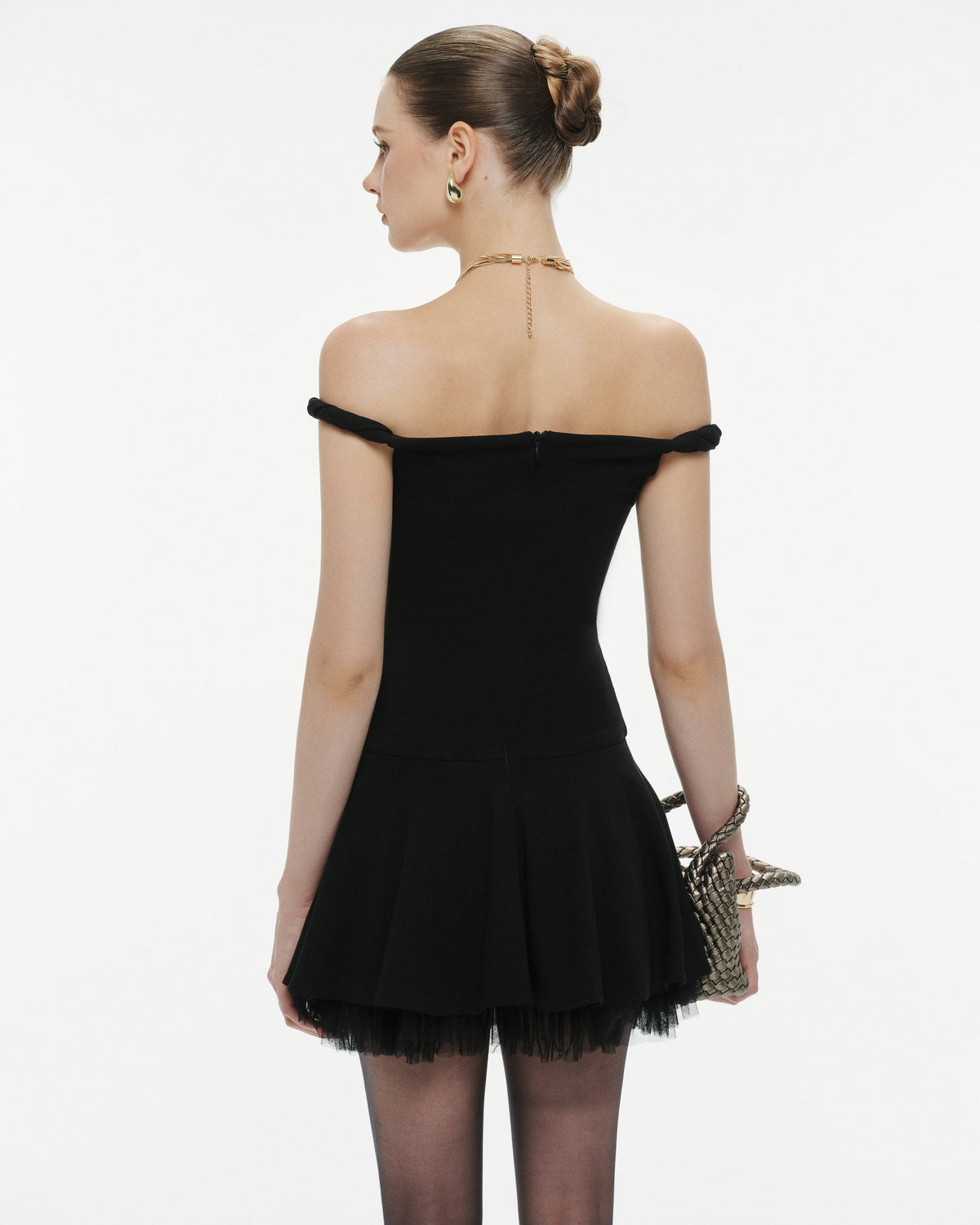 (PRE-ORDER) Black Twist-Shoulder Knit Dress