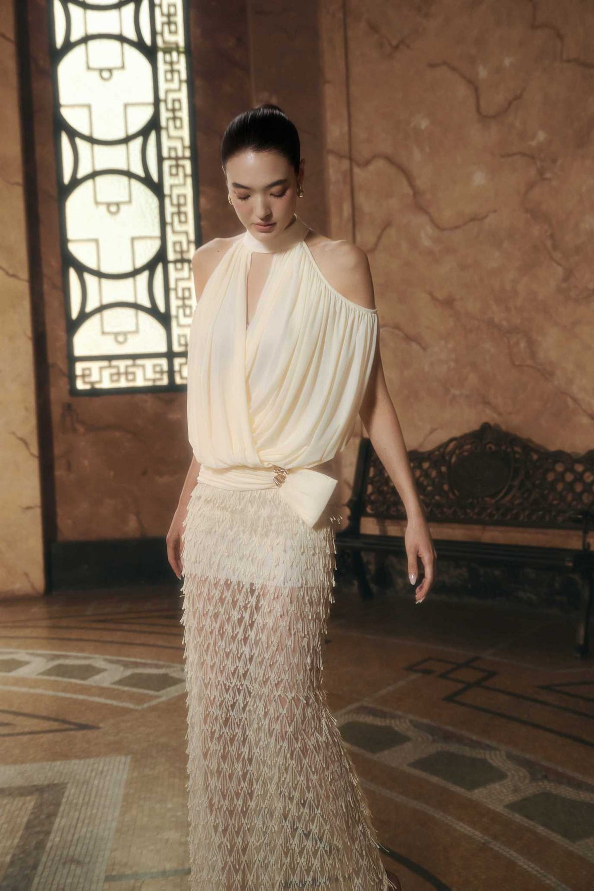 (PRE-ORDER) Evelyn Midi Skirt